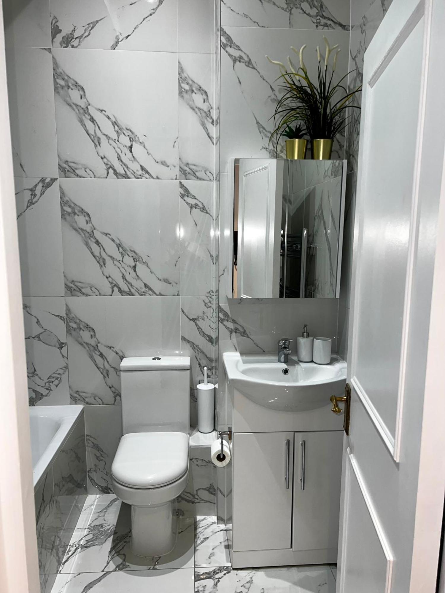 Stylish One Bedroom Apartment In The Heart Of Angel Londra Exterior foto